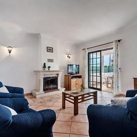 Ramos Villa *